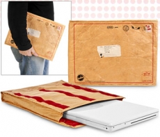 Undercover laptop sleeve